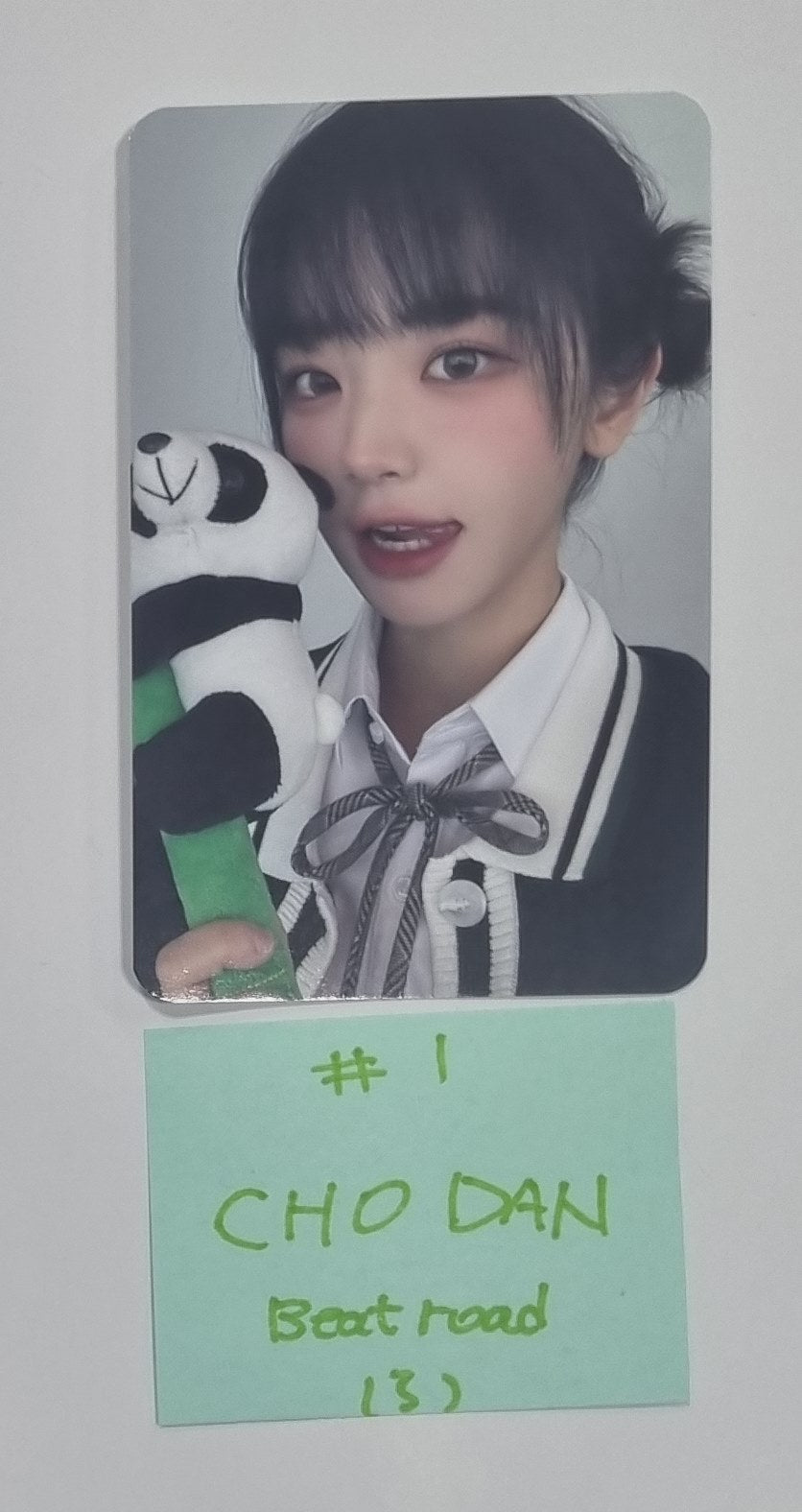 QWER "MANITO" - Beat Road Fansign Event Photocard Round 2 [24.6.11] - HALLYUSUPERSTORE
