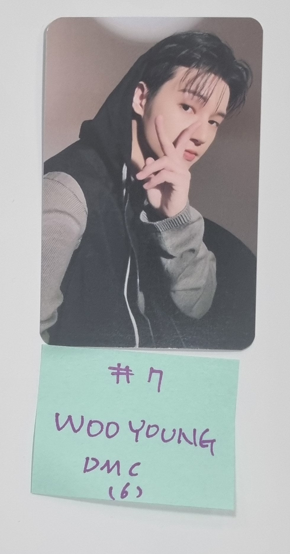 Ateez "GOLDEN HOUR : Part.1" - DMC Music Pre-Order Benefit Photocard [24.6.11] - HALLYUSUPERSTORE