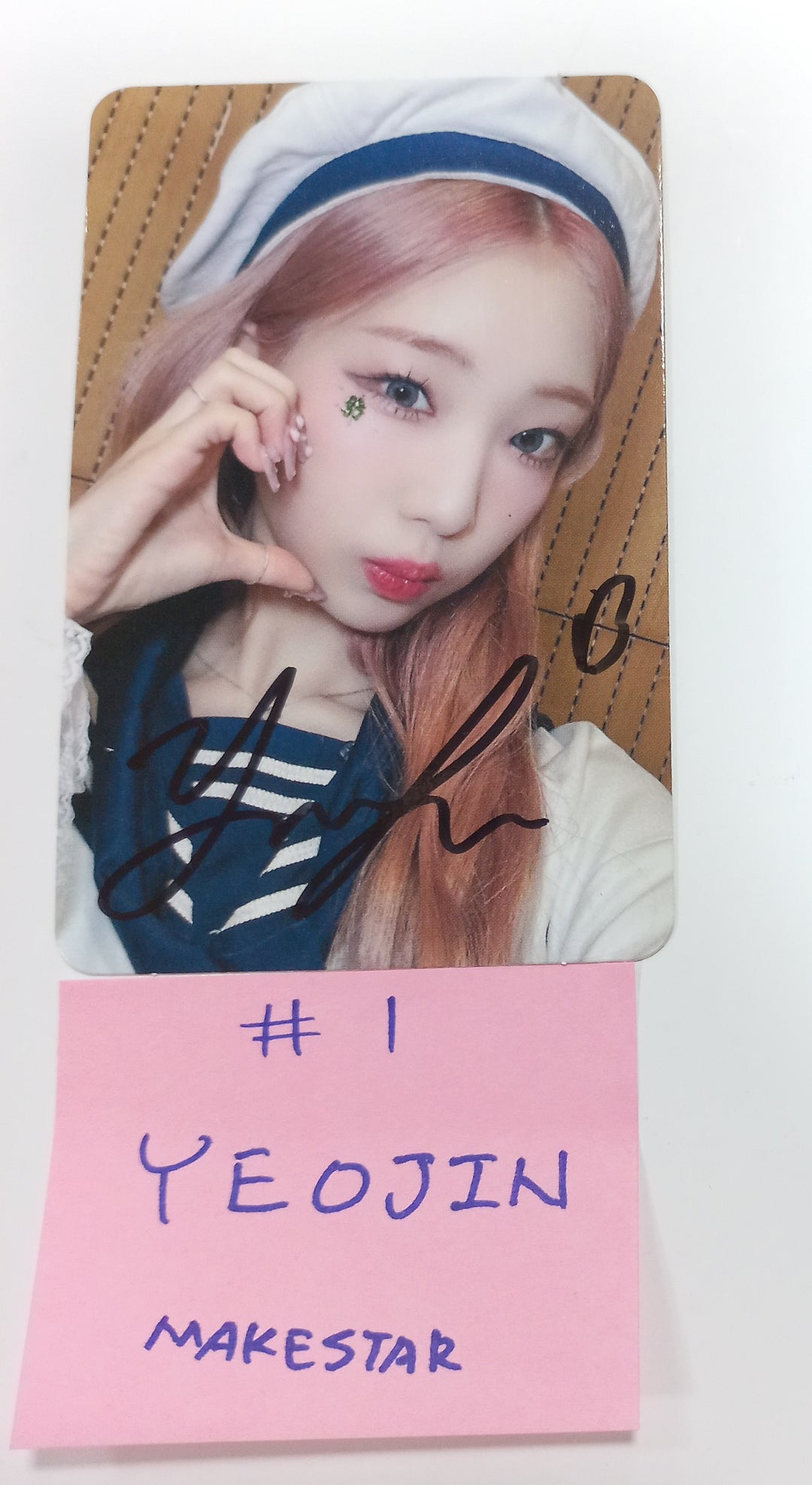 Loossemble "One of a Kind" - Hand Autographed(Signed) Photocard, 4 Cut Photo [24.6.12] - HALLYUSUPERSTORE