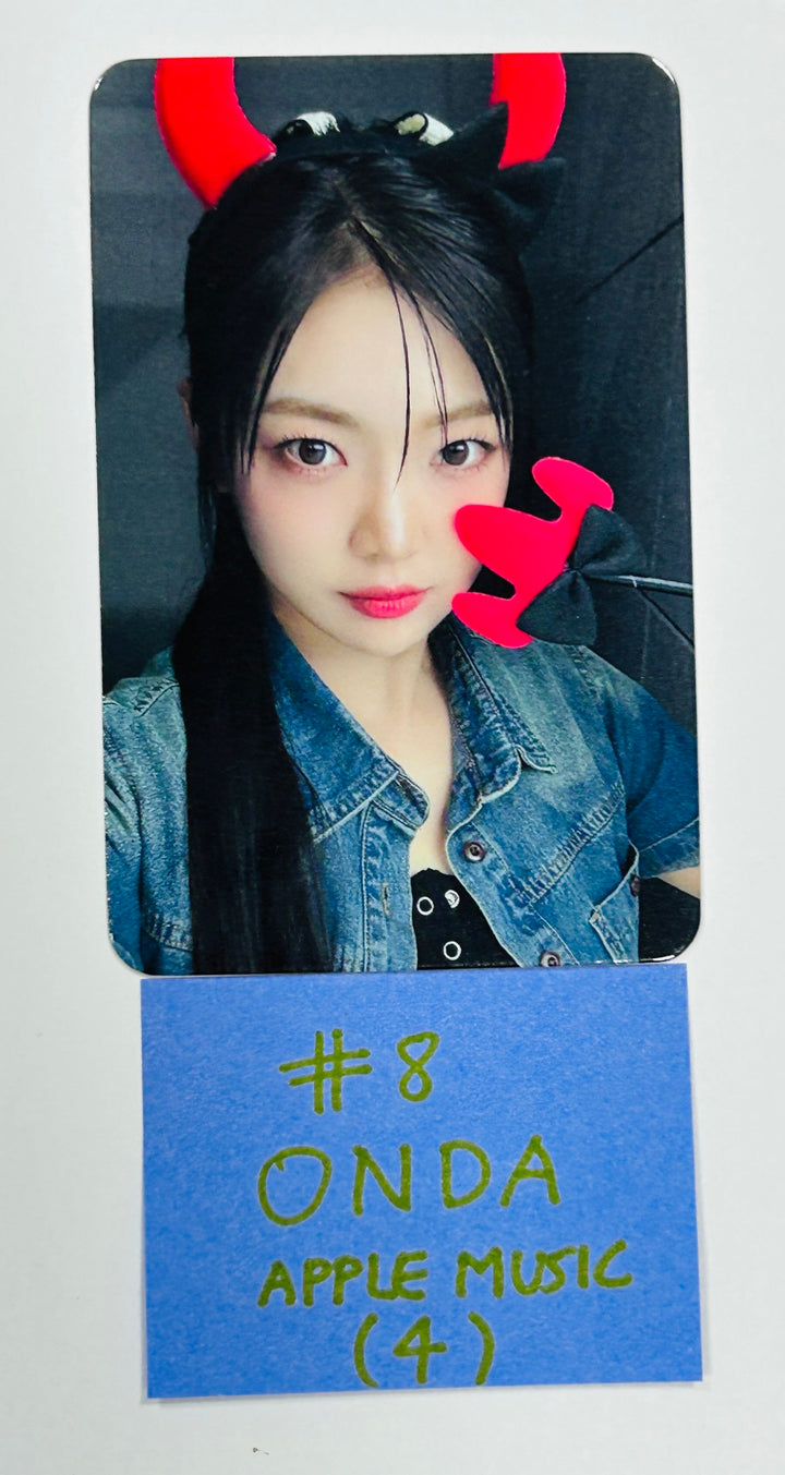 Everglow "ZOMBIE " - Apple Music Lucky Draw Event Photocard [24.6.13] - HALLYUSUPERSTORE