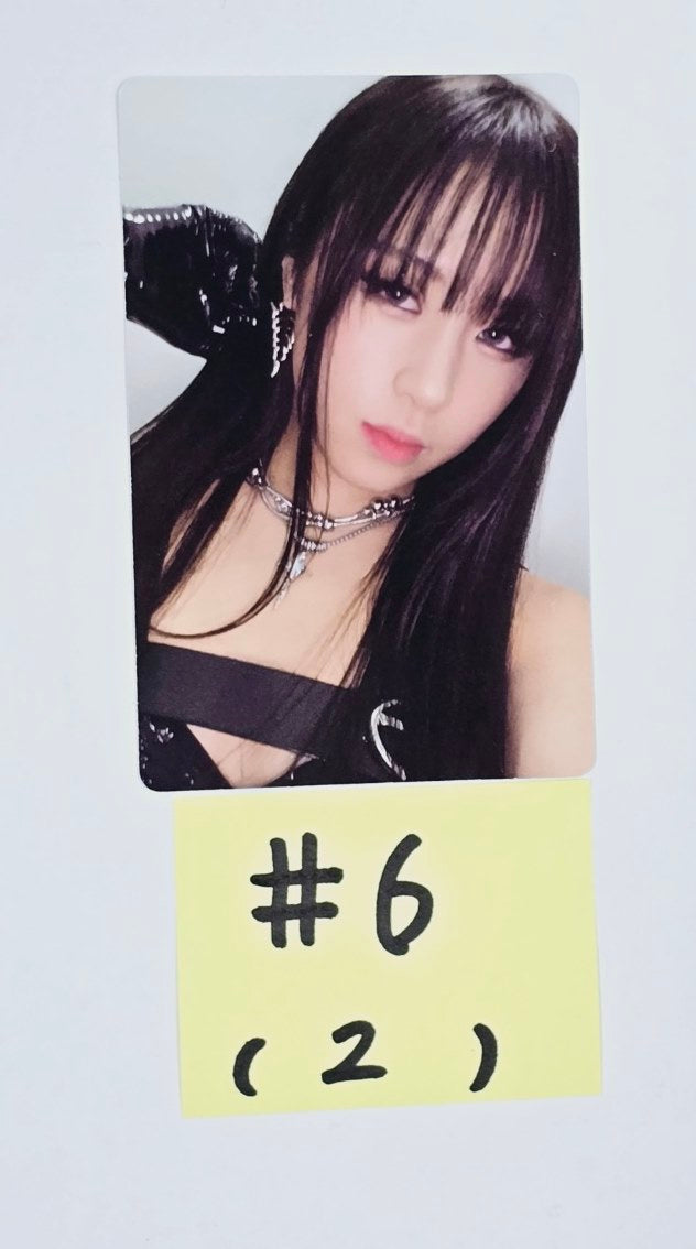 BADVILLAIN "OVERSTEP" - Official Photocard [24.6.13] - HALLYUSUPERSTORE