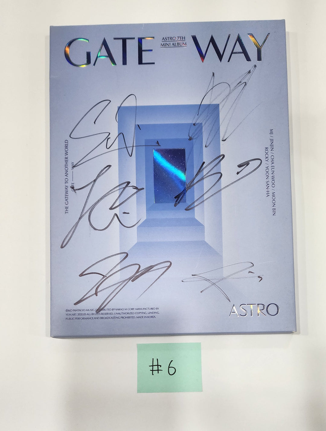 ASTRO - Hand Autographed(Signed) Promo Album [24.6.14] - HALLYUSUPERSTORE