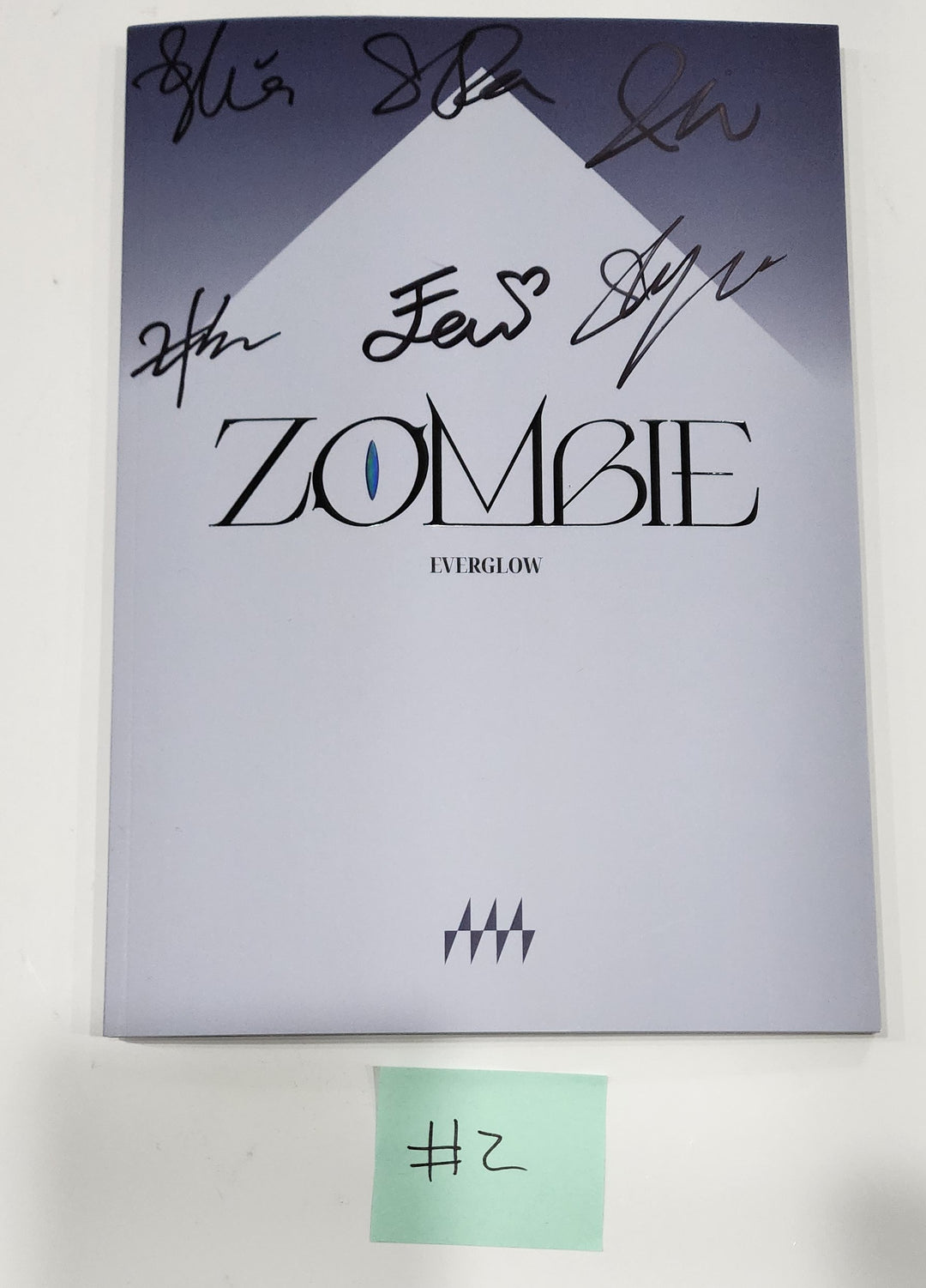 Everglow "ZOMBIE " - Hand Autographed(Signed) Promo Album [24.6.14] - HALLYUSUPERSTORE
