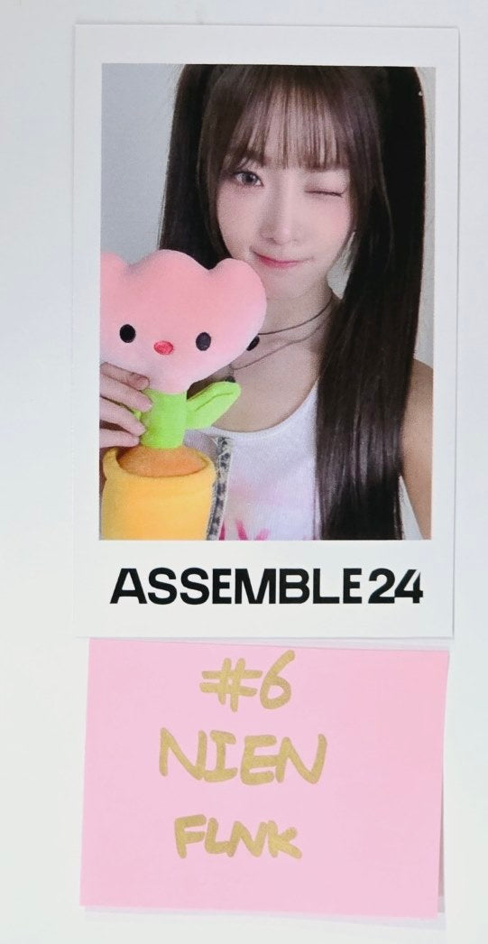 tripleS "ASSEMBLE24" - FLNK Fansign Event Photocard [24.6.14] - HALLYUSUPERSTORE