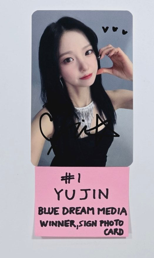 Kep1er "Kep1going On" - Hand Autographed(Signed) Photocard [24.6.17] - HALLYUSUPERSTORE