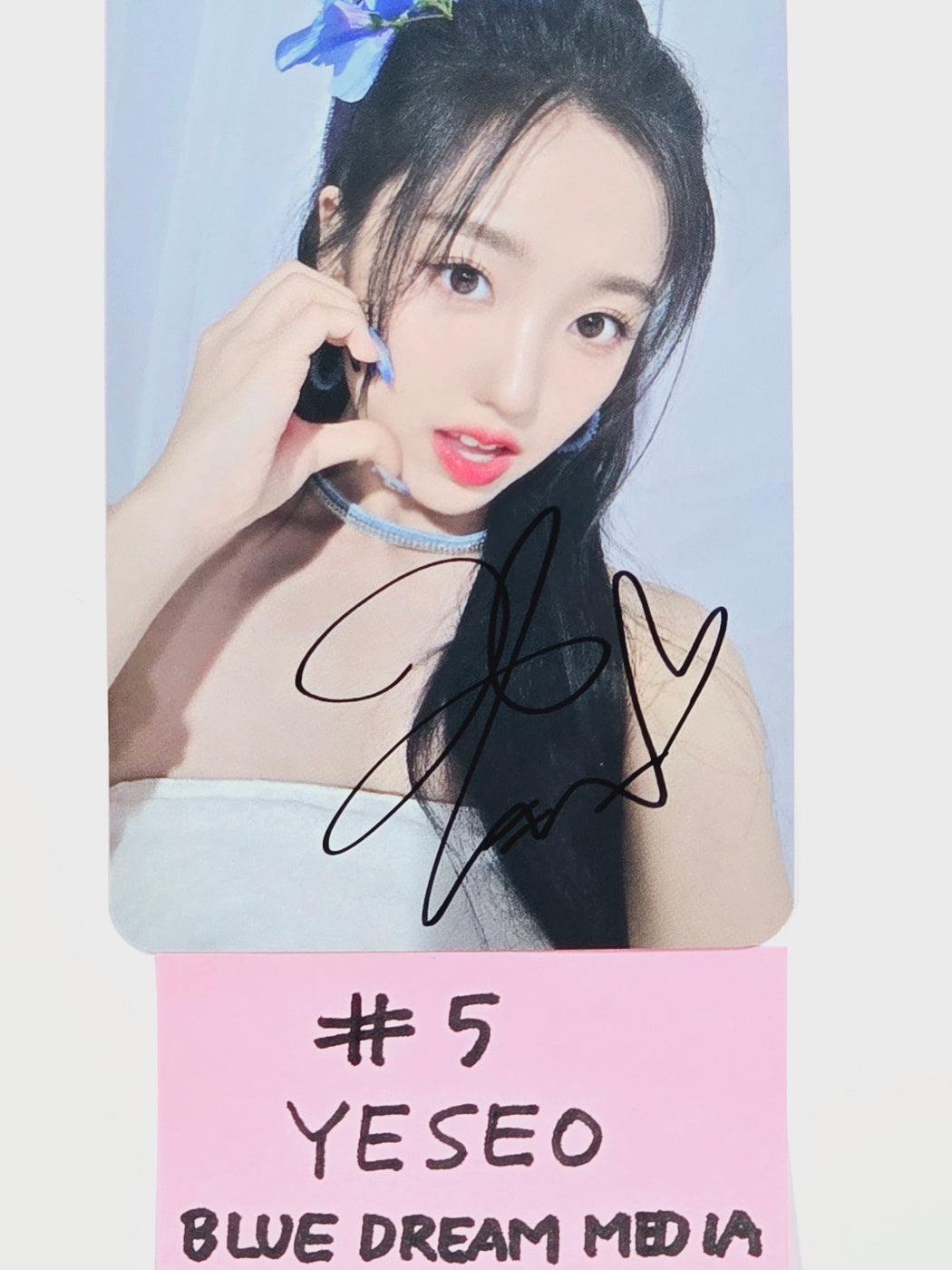 Kep1er "Kep1going On" - Hand Autographed(Signed) Photocard [24.6.17] - HALLYUSUPERSTORE