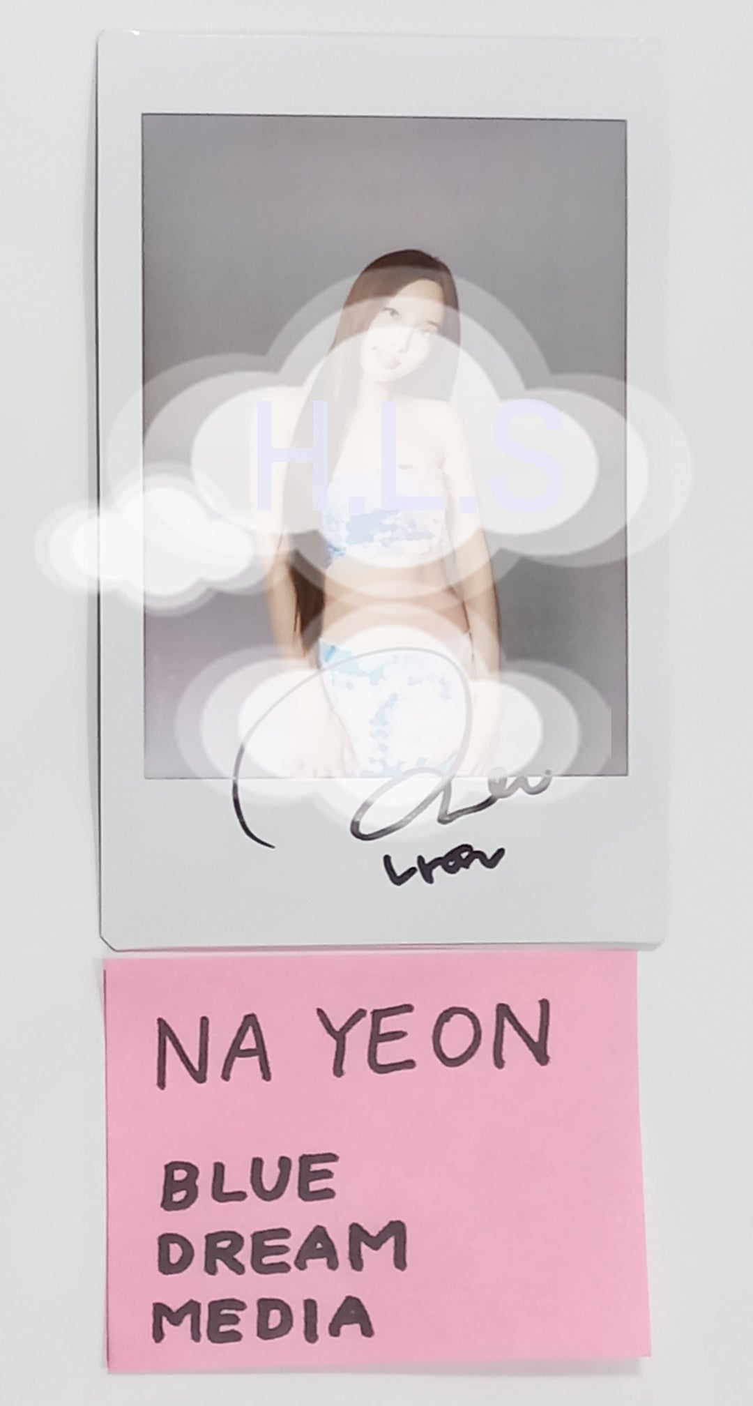 NAYEON (Of TWICE) "NA" - Hand Autographed(Signed) Polaroid [24.6.17] - HALLYUSUPERSTORE