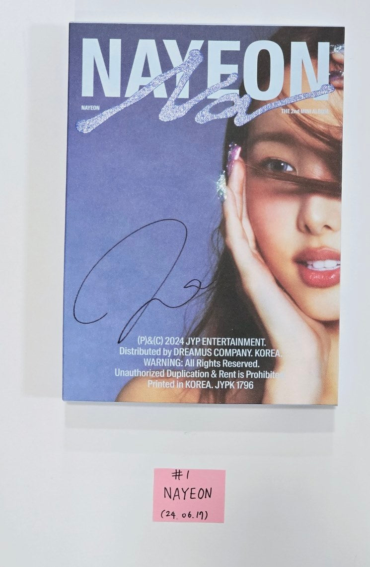 NAYEON (Of TWICE) "NA" - Hand Autographed(Signed) Promo Album [24.6.17] - HALLYUSUPERSTORE