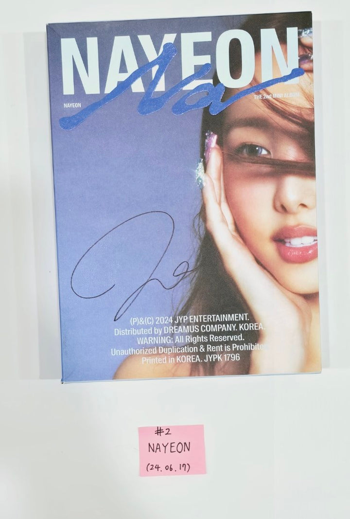 NAYEON (Of TWICE) "NA" - Hand Autographed(Signed) Promo Album [24.6.17] - HALLYUSUPERSTORE