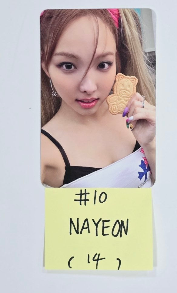 NAYEON (Of TWICE) "NA" - Official Photocard [24.6.18] - HALLYUSUPERSTORE
