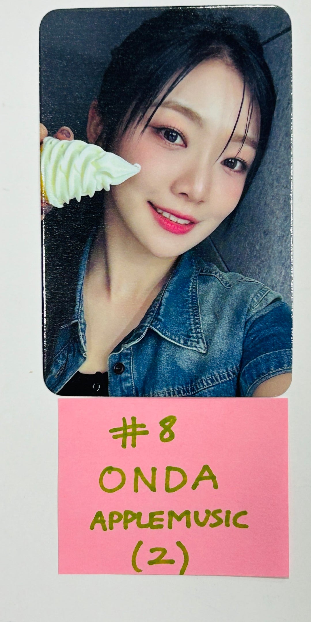 Everglow "ZOMBIE " - Apple Music Fansign Event Photocard [24.6.20] - HALLYUSUPERSTORE