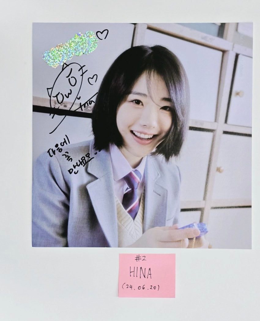 QWER "MANITO" - A Cut Page From Fansign Event Album [24.6.20] - HALLYUSUPERSTORE