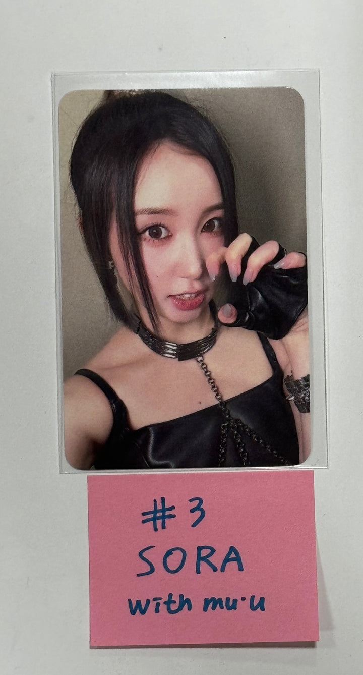 Wooah "Unframed" - Withmuu Pre-order Benefit Photocard [24.6.25] - HALLYUSUPERSTORE