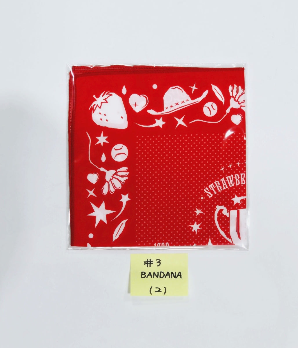 Chuu - "Strawberry Rush" Official MD (PVC Pouch Holder, 4-Cut Photo Holder Set, Acrylic Stand &amp; Keyring, Bandana) [24.06.26] - HALLYUSUPERSTORE