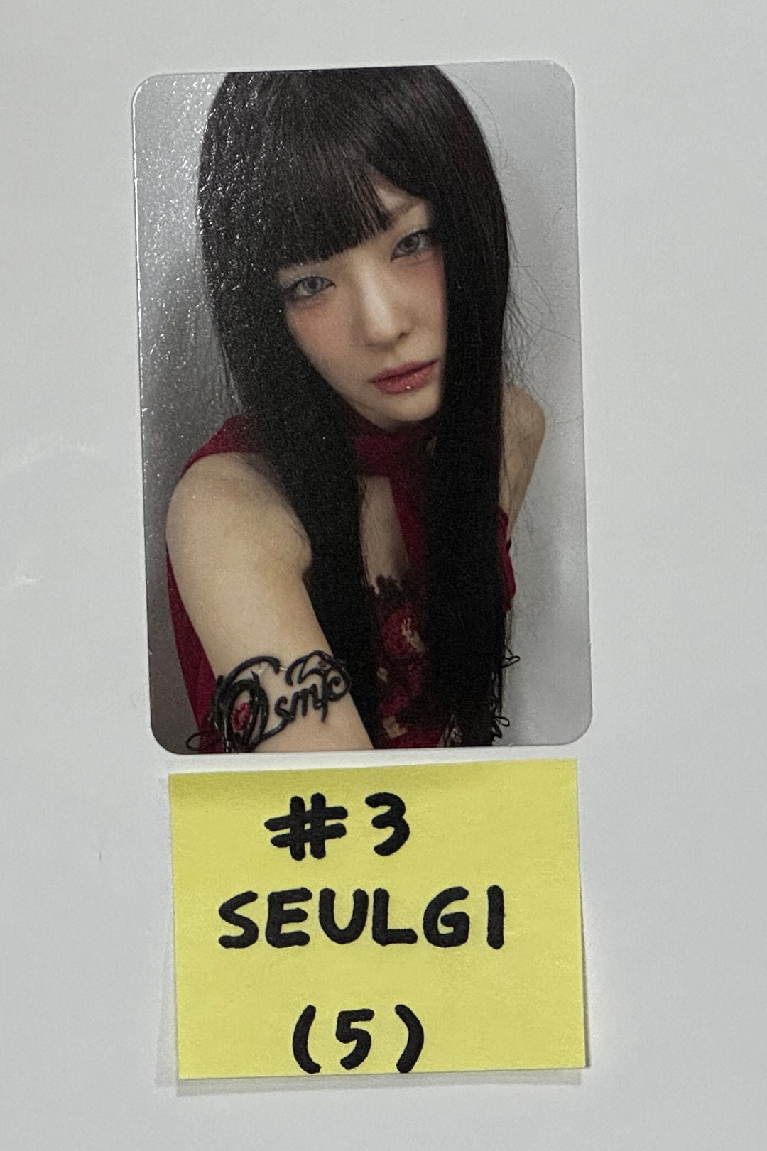 Red Velvet "Cosmic" - Official Photocard, Postcard [24.6.26] - HALLYUSUPERSTORE