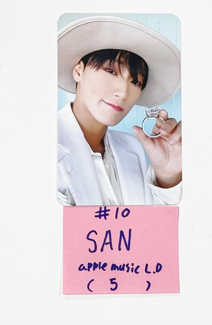 Ateez "GOLDEN HOUR : Part.1" - Apple Music Lucky Draw Event Photocard [24.6.28] - HALLYUSUPERSTORE