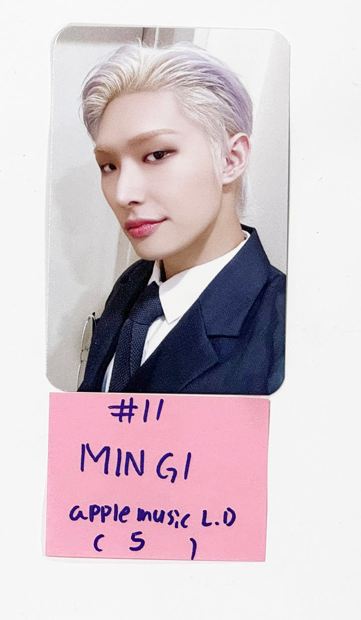 Ateez "GOLDEN HOUR : Part.1" - Apple Music Lucky Draw Event Photocard [24.6.28] - HALLYUSUPERSTORE