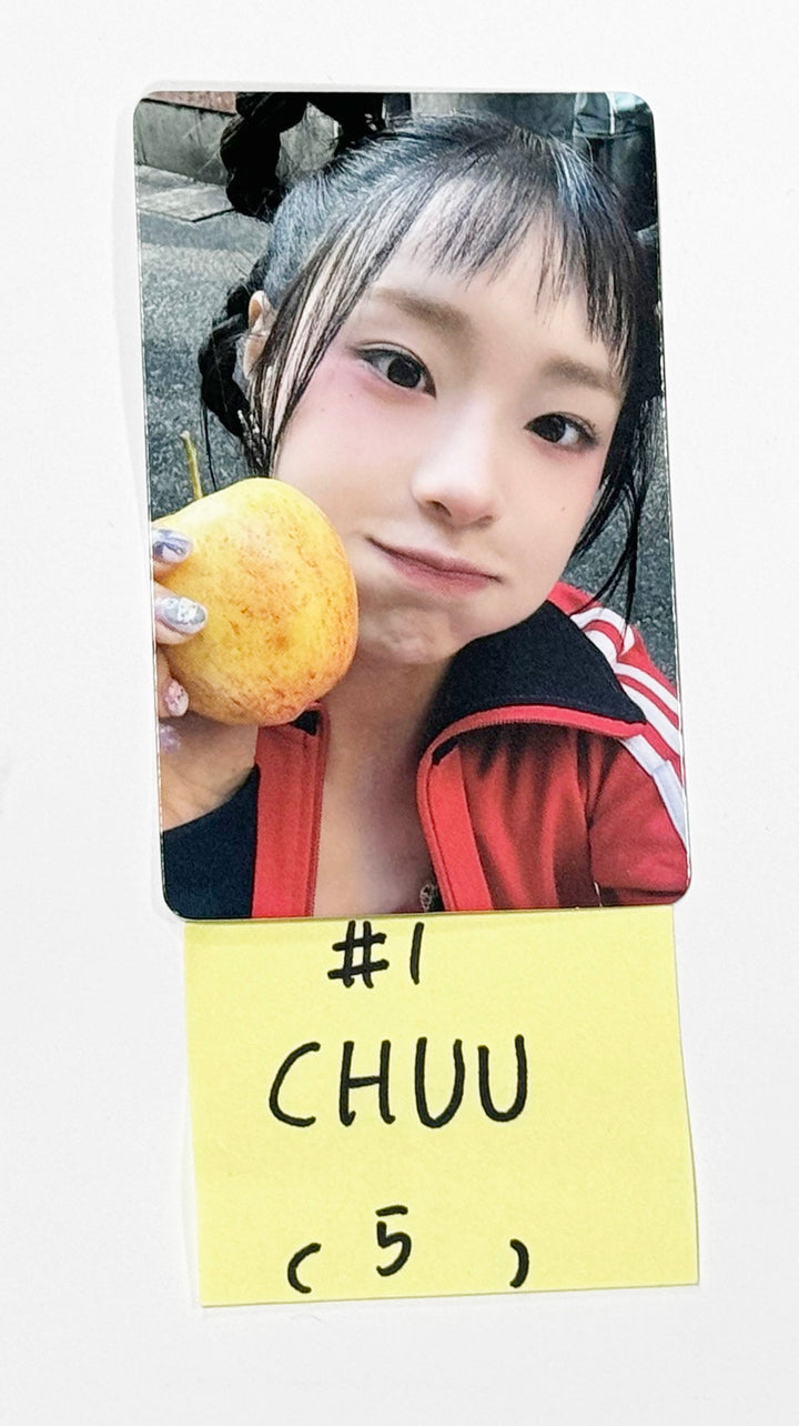 CHUU "Strawberry Rush" - Official Photocard [24.6.28] - HALLYUSUPERSTORE