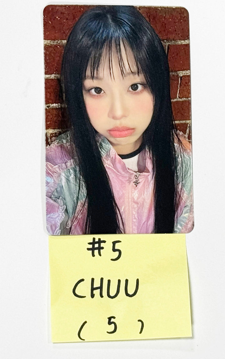 CHUU "Strawberry Rush" - Official Photocard [24.6.28] - HALLYUSUPERSTORE