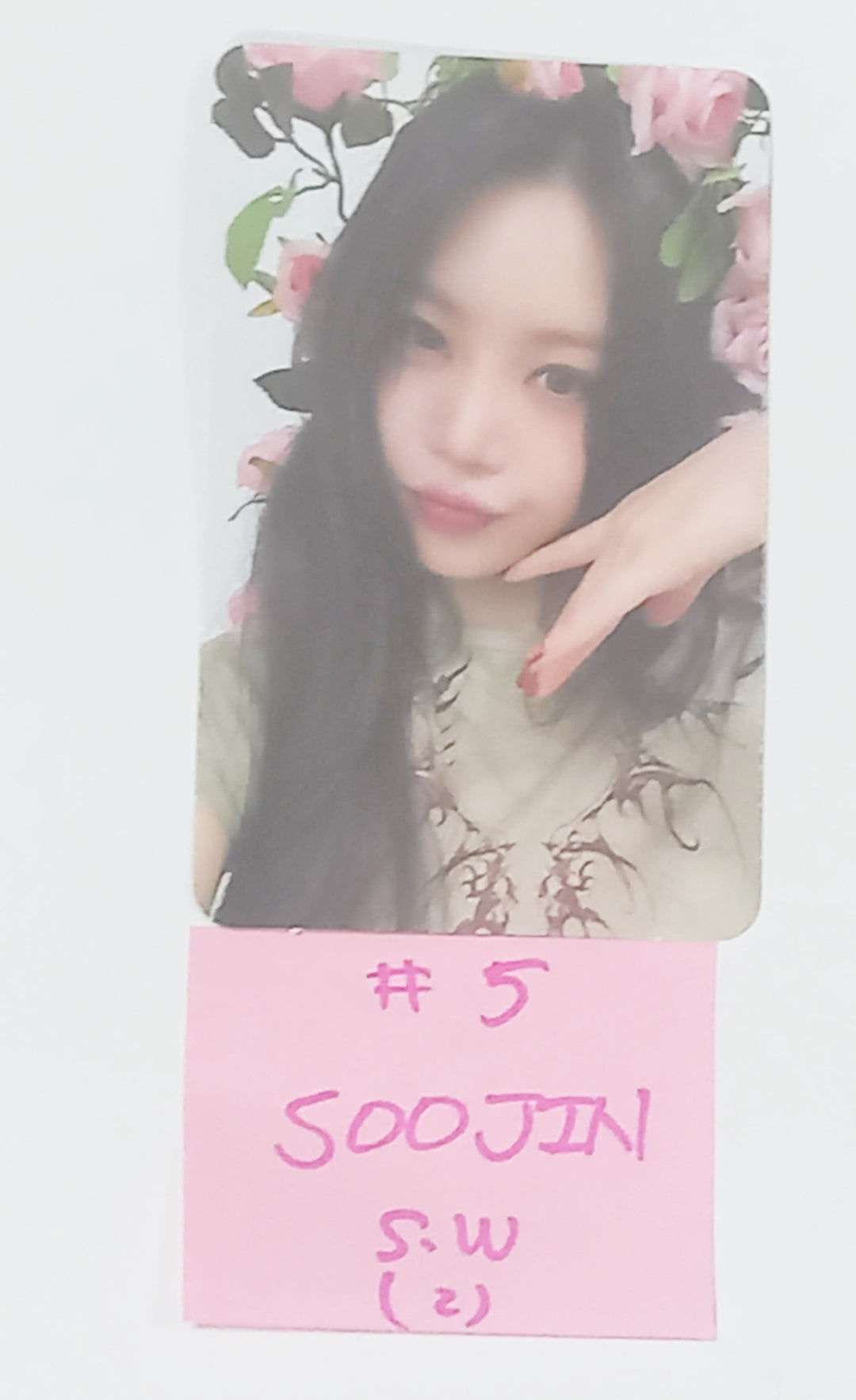 Soojin "RIZZ" - Soundwave Fansign Event Photocard Round 2 [24.6.28] - HALLYUSUPERSTORE