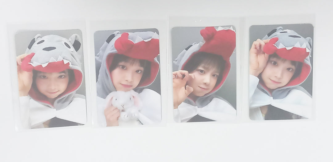 CHUU "Strawberry Rush" - Makestar Fansign Event Photocard [24.6.28] - HALLYUSUPERSTORE
