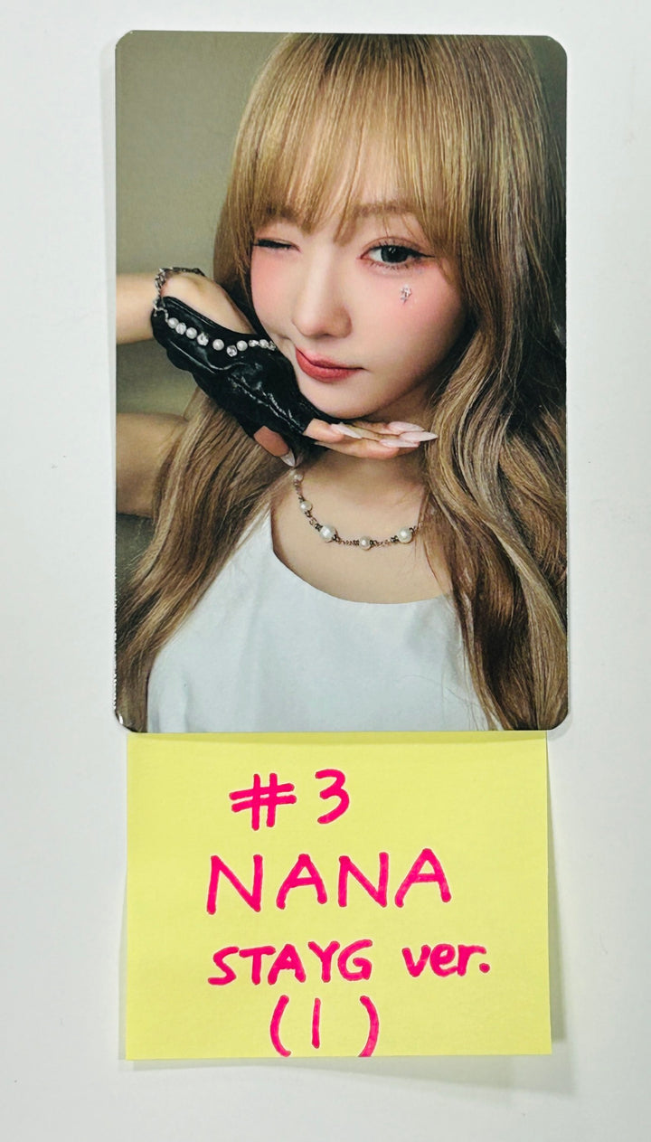 Wooah "Unframed" - Official Photocard [StayG Ver.] [24.7.1] - HALLYUSUPERSTORE