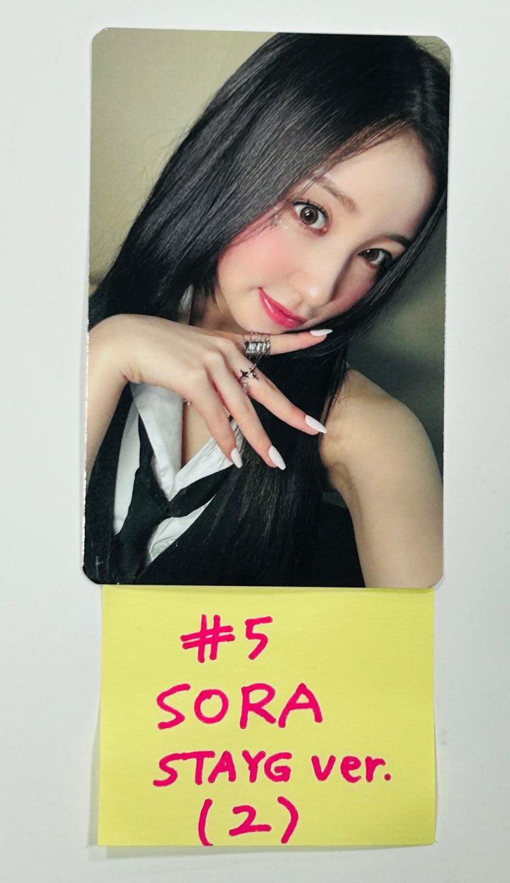 Wooah "Unframed" - Official Photocard [StayG Ver.] [24.7.1] - HALLYUSUPERSTORE