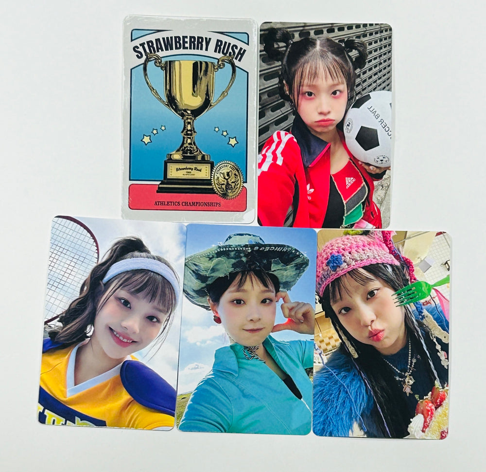 CHUU "Strawberry Rush" - Official Photocard (STAYG Album Ver.) [24.7.1] - HALLYUSUPERSTORE