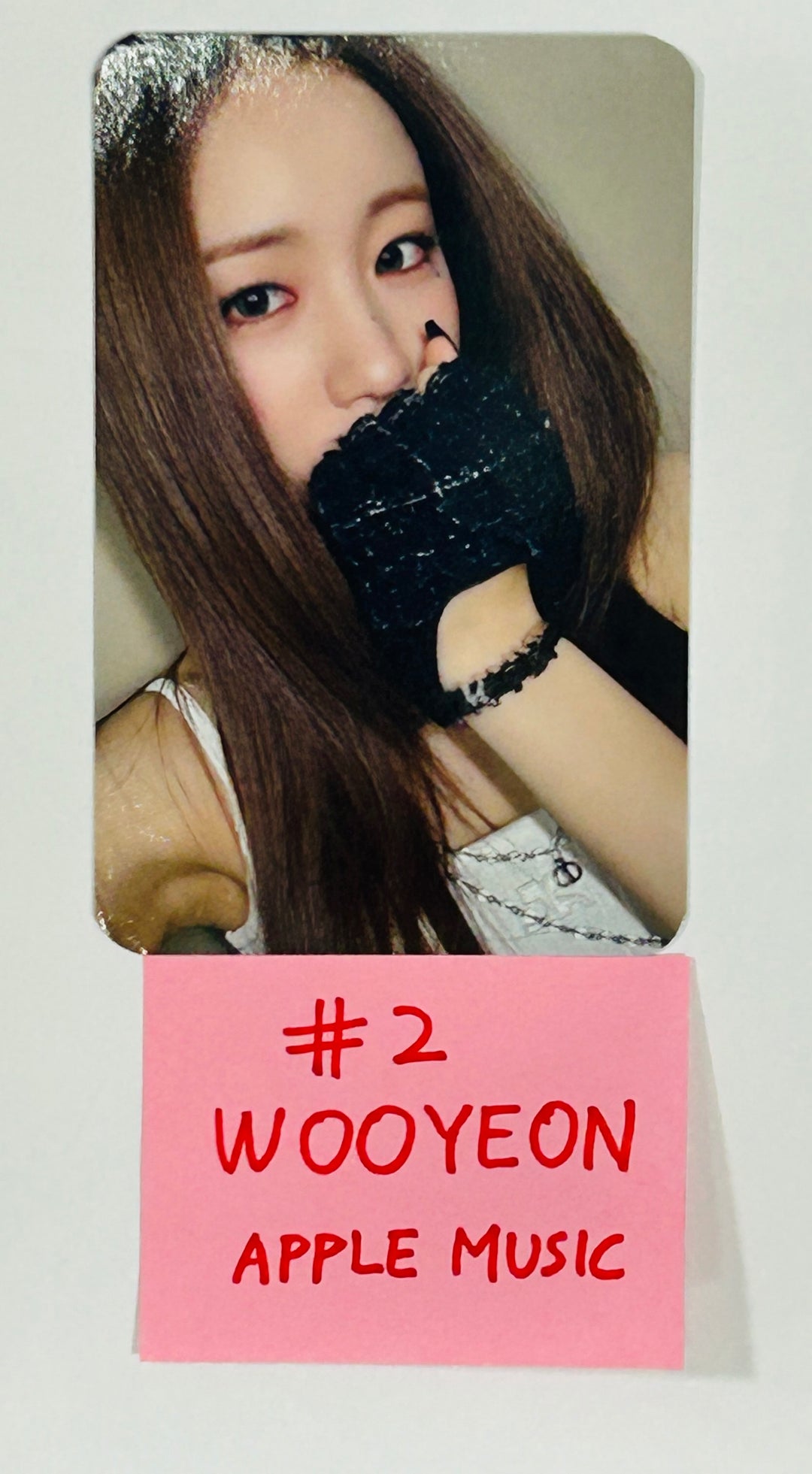 Wooah "Unframed" - Apple Music Fansign Event Photocard Round 2 [24.7.2] - HALLYUSUPERSTORE