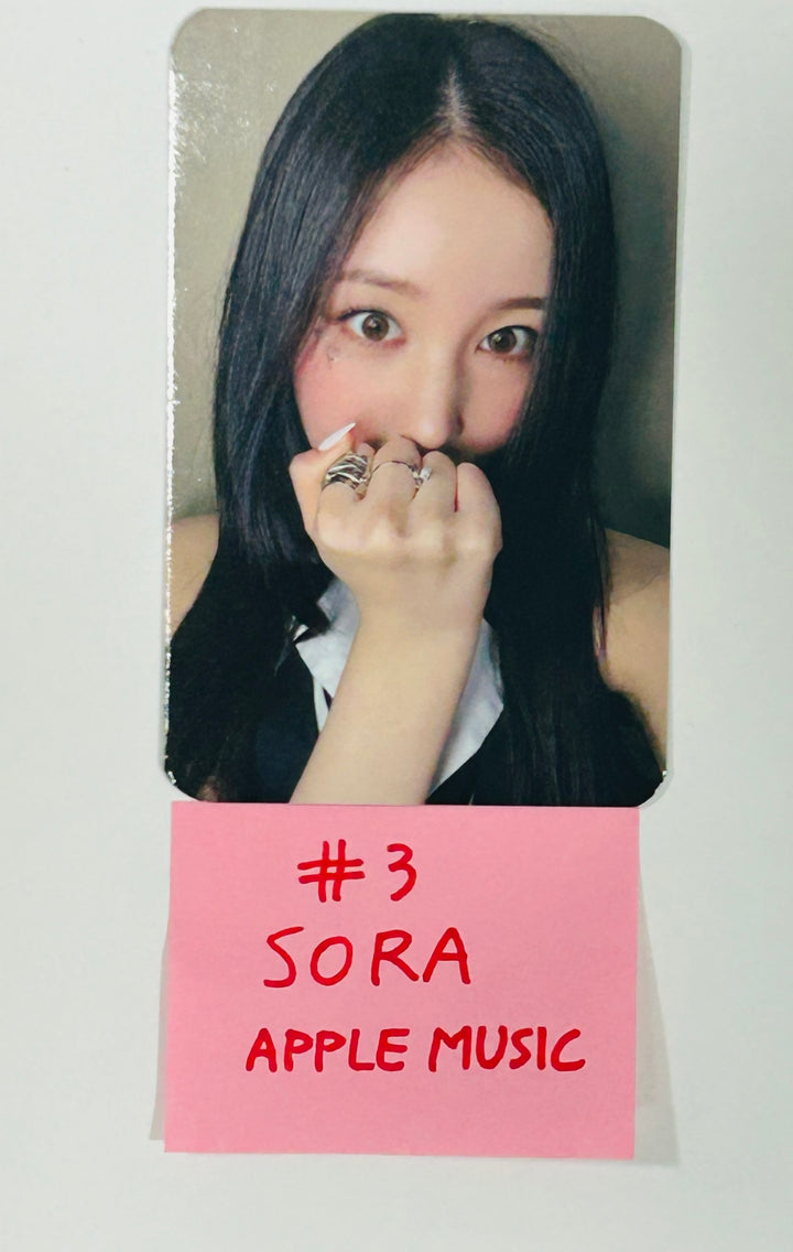 Wooah "Unframed" - Apple Music Fansign Event Photocard Round 2 [24.7.2] - HALLYUSUPERSTORE