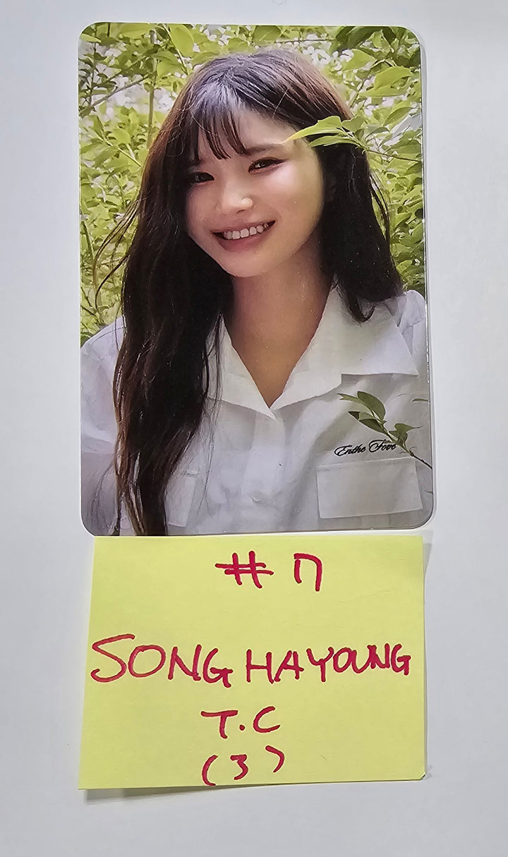 Fromis_9 "FROM SUMMER" Photo Exhibition - Official Trading Photocard [24.7.5] - HALLYUSUPERSTORE