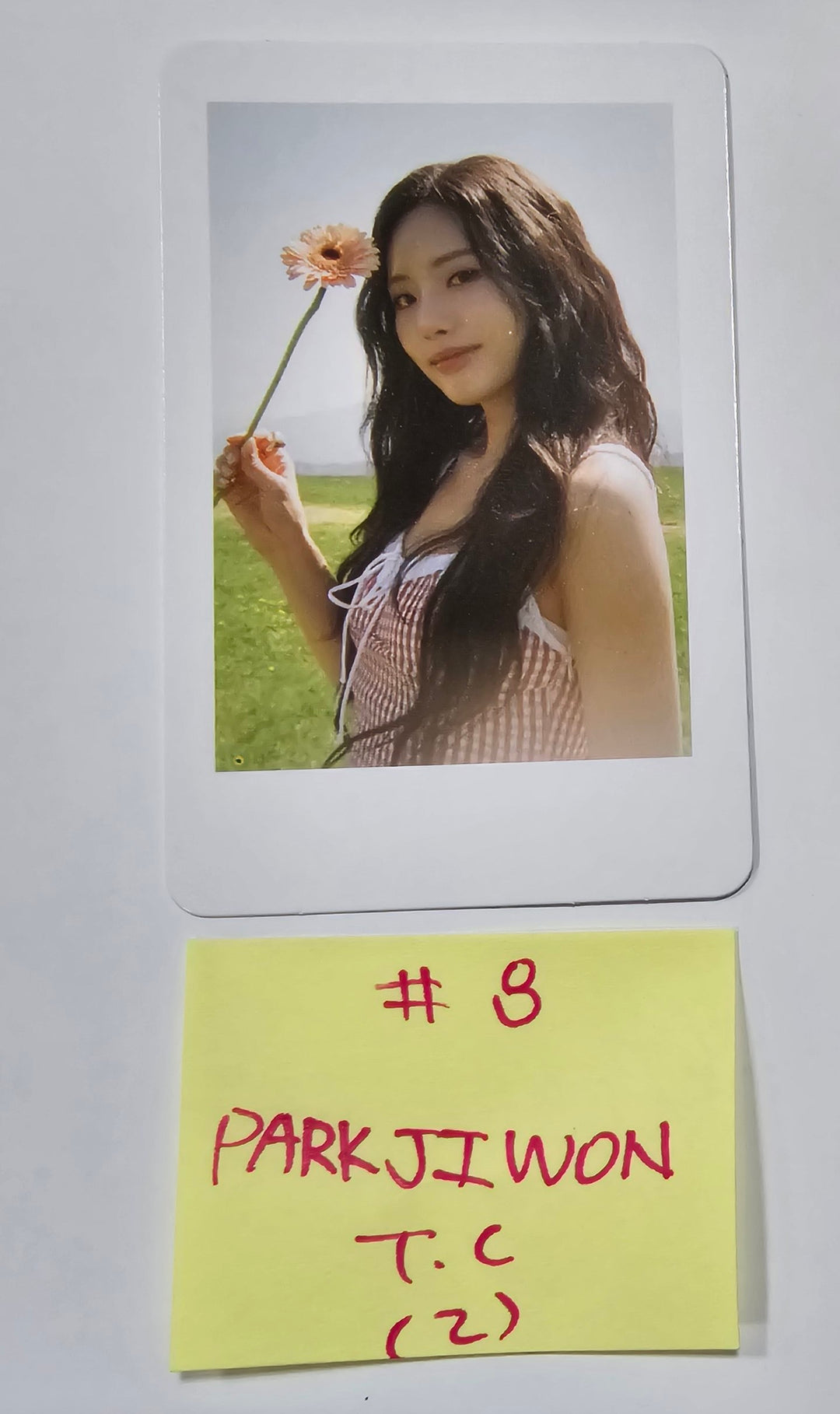 Fromis_9 "FROM SUMMER" Photo Exhibition - Official Trading Photocard [24.7.5] - HALLYUSUPERSTORE