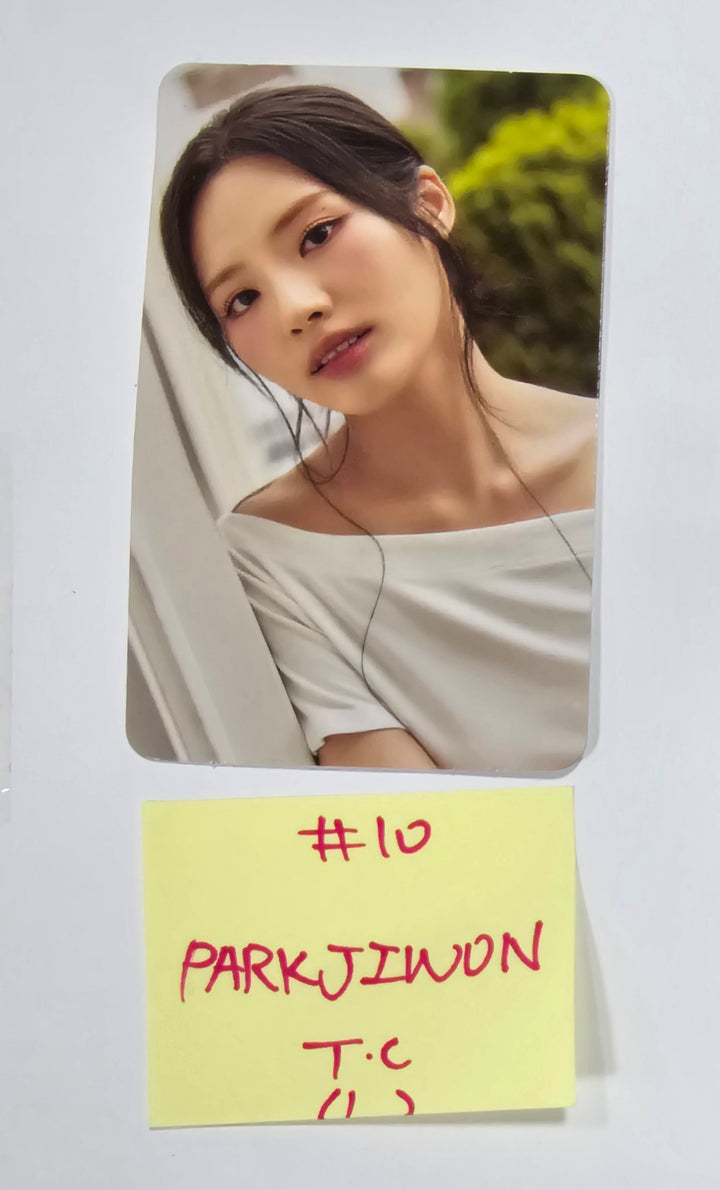 Fromis_9 "FROM SUMMER" Photo Exhibition - Official Trading Photocard [24.7.5] - HALLYUSUPERSTORE