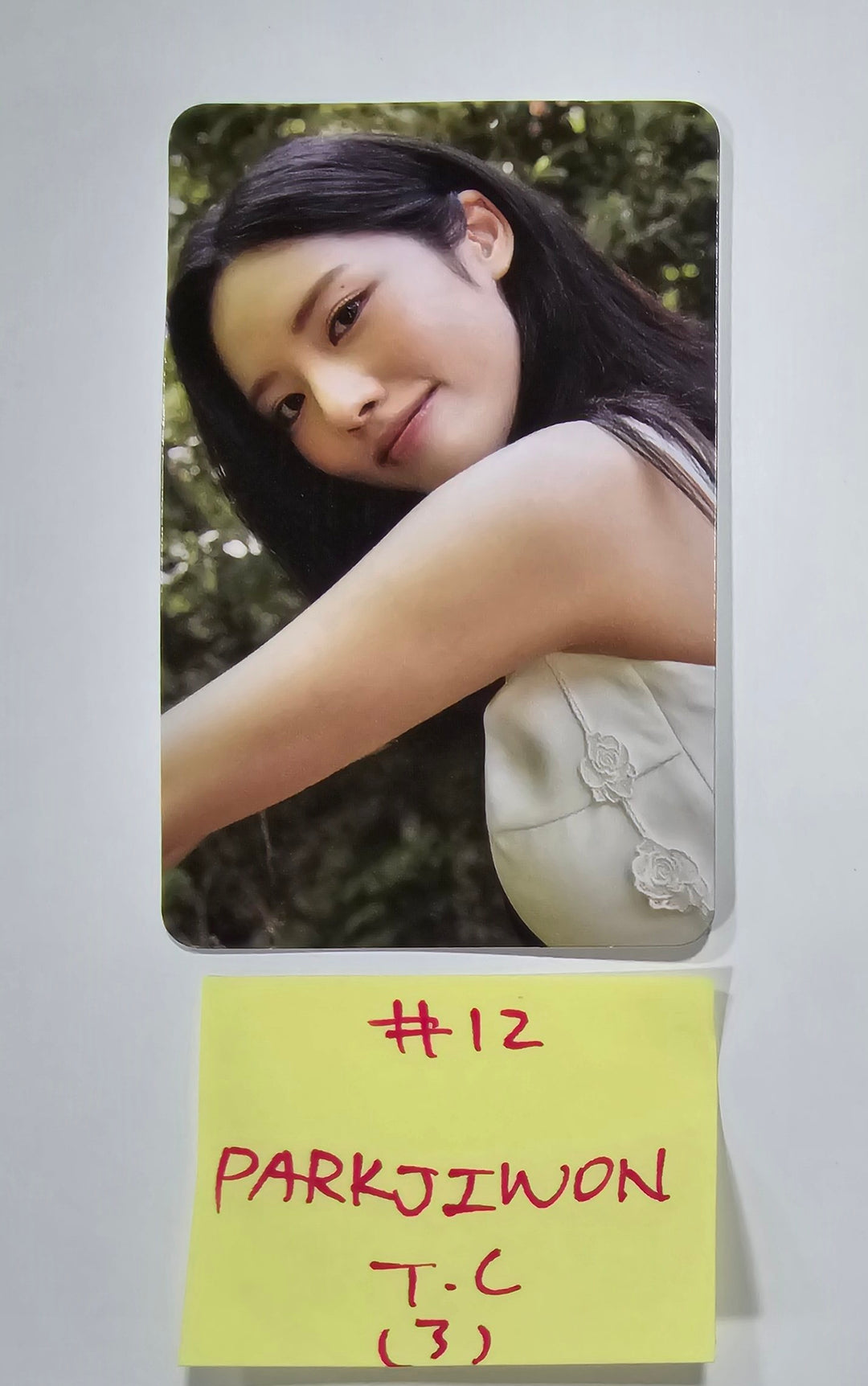 Fromis_9 "FROM SUMMER" Photo Exhibition - Official Trading Photocard [24.7.5] - HALLYUSUPERSTORE