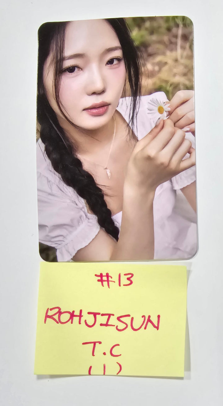 Fromis_9 "FROM SUMMER" Photo Exhibition - Official Trading Photocard [24.7.5] - HALLYUSUPERSTORE