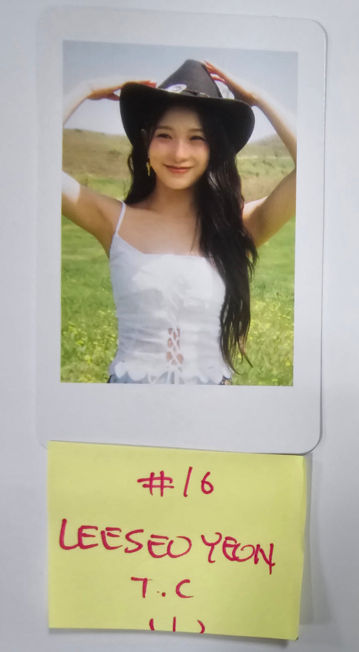 Fromis_9 "FROM SUMMER" Photo Exhibition - Official Trading Photocard [24.7.5] - HALLYUSUPERSTORE