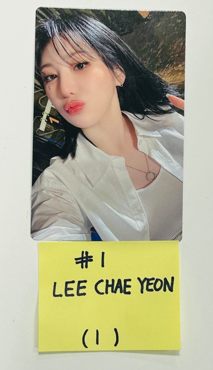 Lee Chae Yeon "SHOWDOWN" - Official Photocard [Standard &amp; Poca Album Ver.] [24.7.5] - HALLYUSUPERSTORE