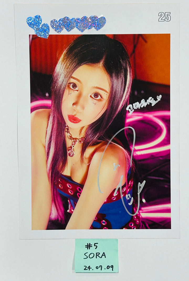 Wooah "Unframed" - A Cut Page From Fansign Event Album [24.7.9] - HALLYUSUPERSTORE