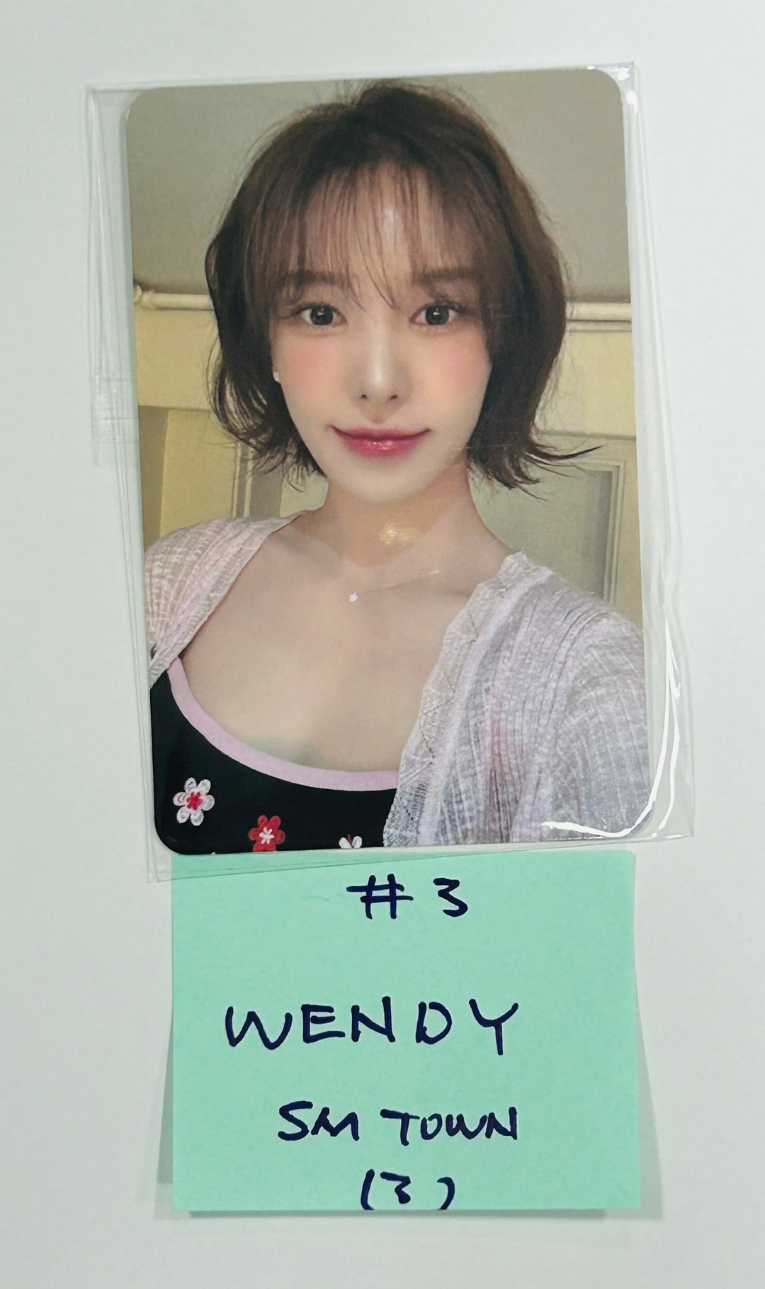 Red Velvet "Cosmic" - SM Town Pre-Order Benefit Photocard [24.7.11] - HALLYUSUPERSTORE