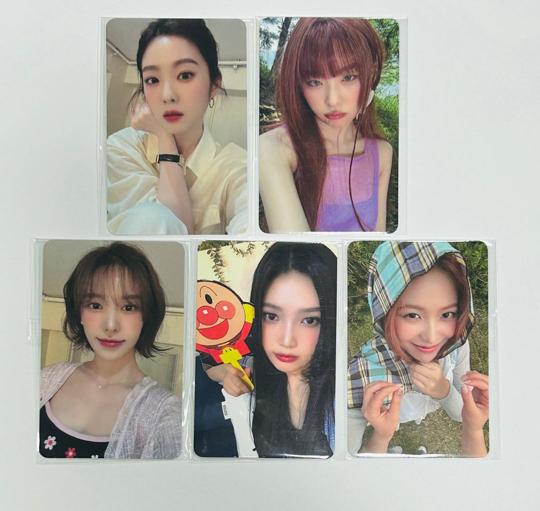 Red Velvet "Cosmic" - SM Town Pre-Order Benefit Photocard [24.7.11] - HALLYUSUPERSTORE