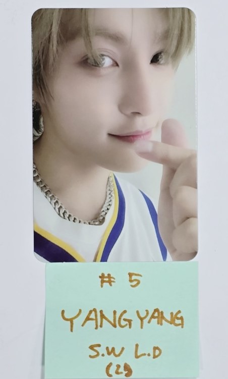 WayV "Give Me That" - Soundwave Lucky Draw Event Photocard [Digipack Ver.] [24.7.16] - HALLYUSUPERSTORE
