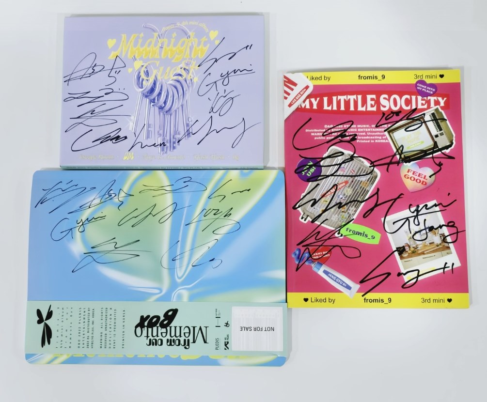 FROMIS_9 - Hand Autographed(Signed) Promo Album [24.7.19] - HALLYUSUPERSTORE