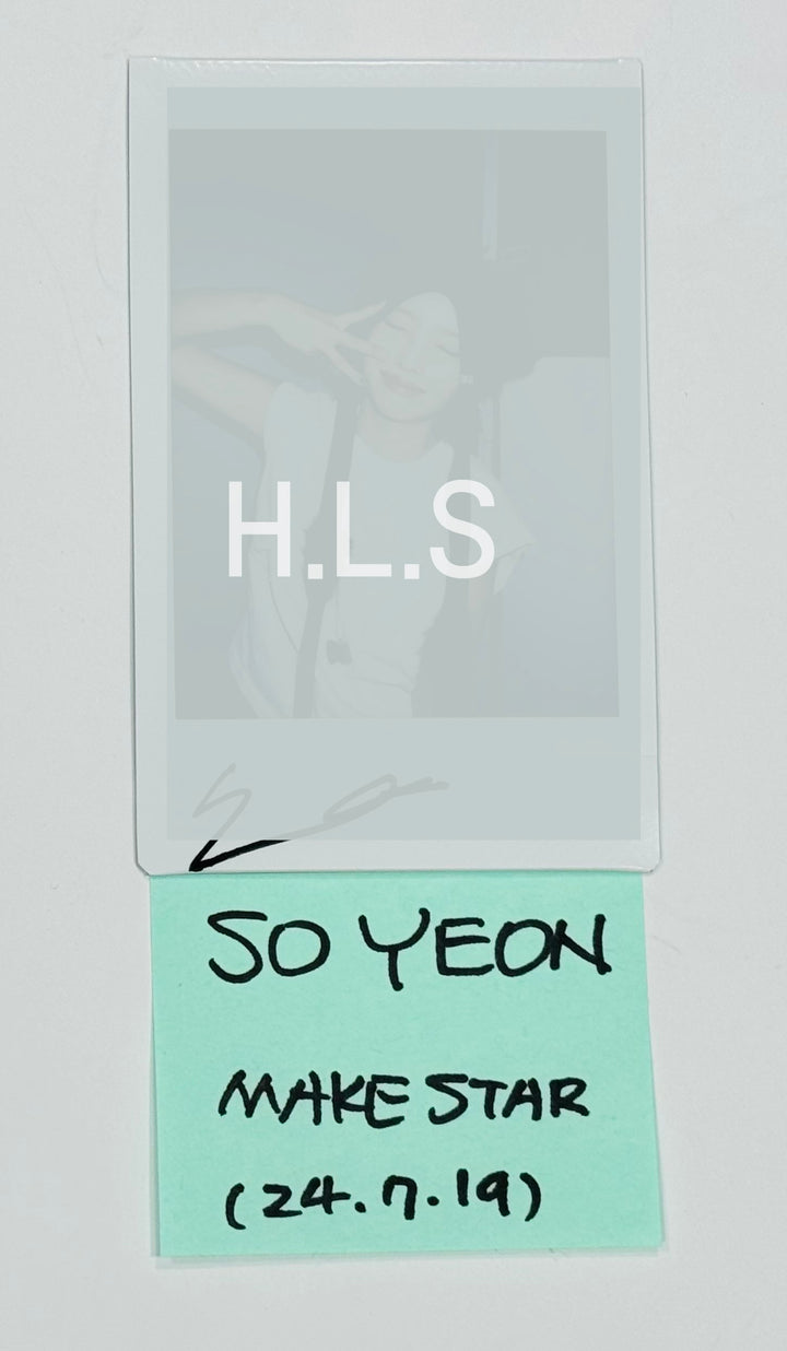 Soyeon (Of (g) I-DLE) "2" - Hand Autograhped(Signed) [Polaroid + Album] &amp; 2 Cut Photo [24.7.19] - HALLYUSUPERSTORE