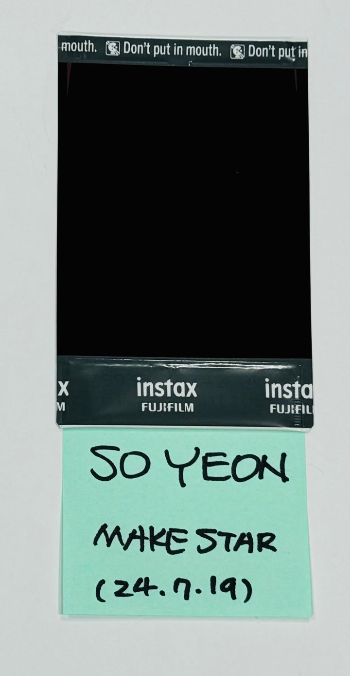 Soyeon (Of (g) I-DLE) "2" - Hand Autograhped(Signed) [Polaroid + Album] &amp; 2 Cut Photo [24.7.19] - HALLYUSUPERSTORE