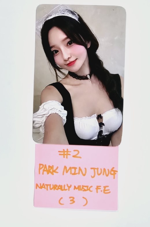 Park Min Jung "BUNNY BUNNY" - Naturally Music C&amp;C Fansign Event Photocard [24.8.16] - HALLYUSUPERSTORE