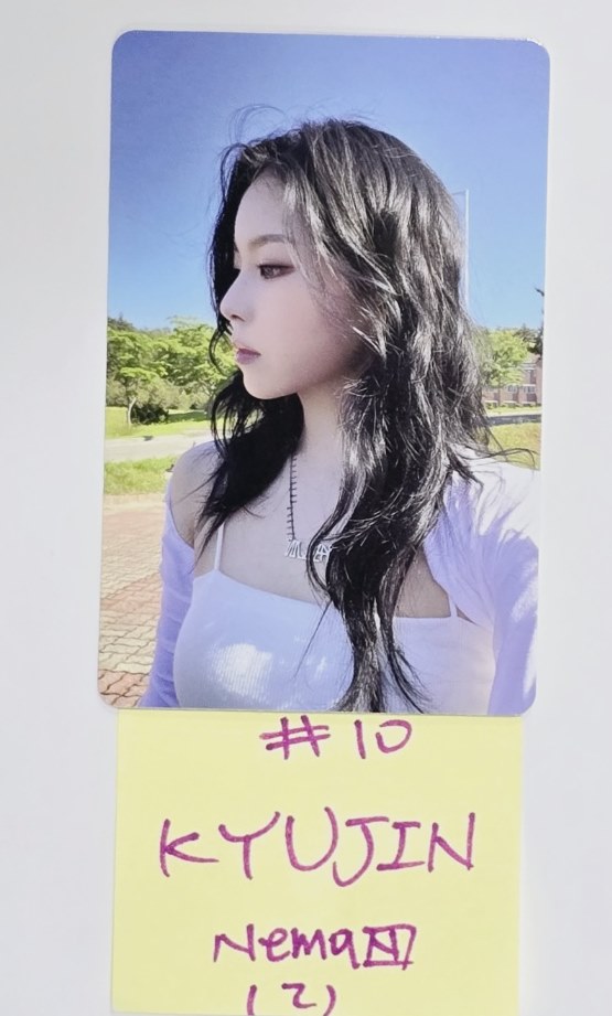 NMIXX "Fe3O4: STICK OUT" - Official Photocard [Nemo Ver.] [Nephelomancy Ver.] [24.8.20] - HALLYUSUPERSTORE
