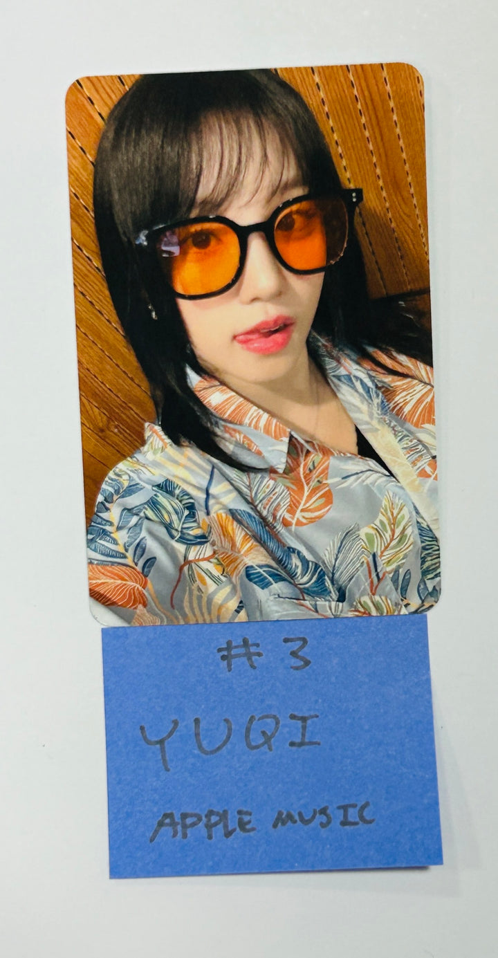 YUQI "YUQ1" - Apple Music Fansign Event Photocard [24.8.22] - HALLYUSUPERSTORE