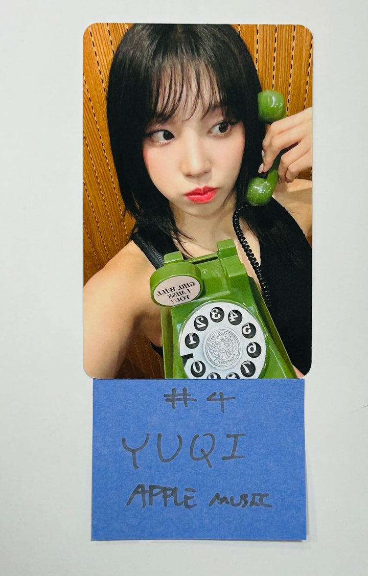 YUQI "YUQ1" - Apple Music Fansign Event Photocard [24.8.22] - HALLYUSUPERSTORE