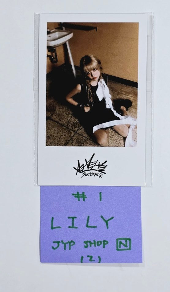 NMIXX "Fe3O4: STICK OUT" - JYP Shop Pre-Order Benefit Photocard [Nemo Ver.] [24.8.22] - HALLYUSUPERSTORE