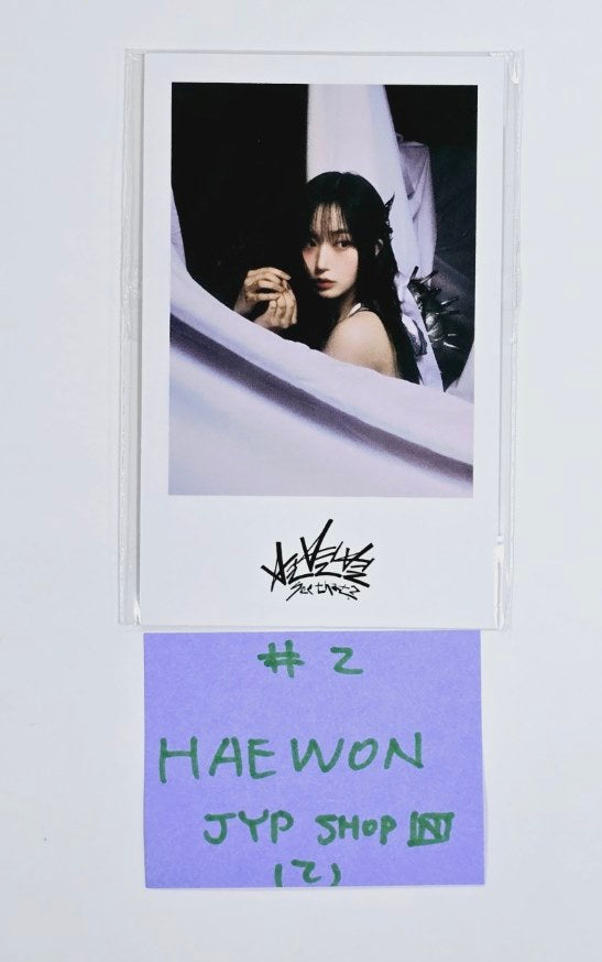 NMIXX "Fe3O4: STICK OUT" - JYP Shop Pre-Order Benefit Photocard [Nemo Ver.] [24.8.22] - HALLYUSUPERSTORE